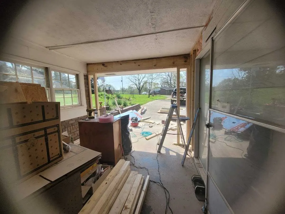 Air movers and dehumidifier for Water Mitigation Services in Victoria